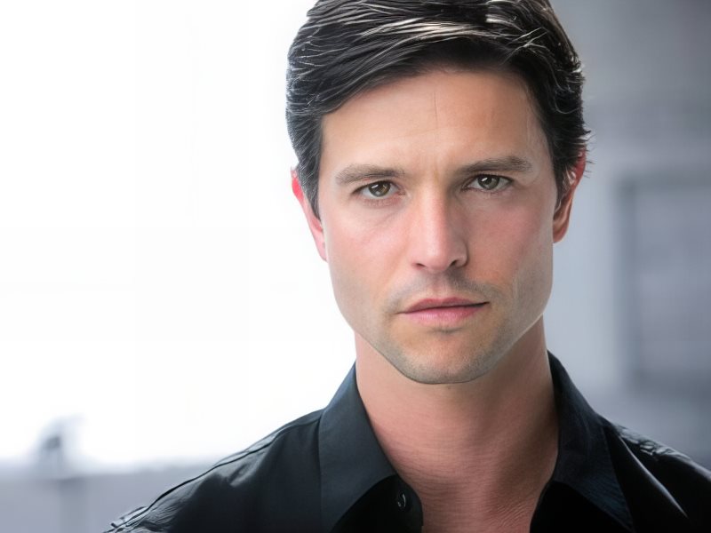 Jason Behr