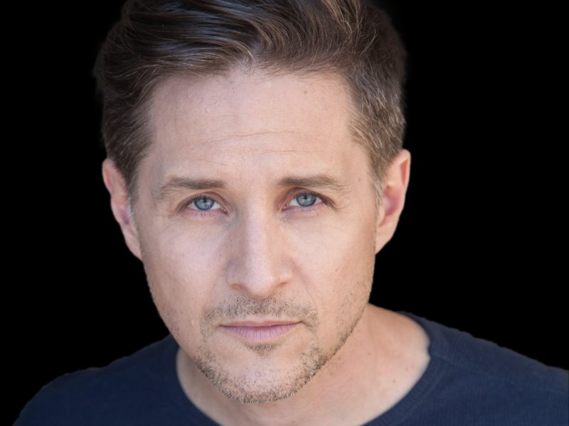 Yuri Lowenthal