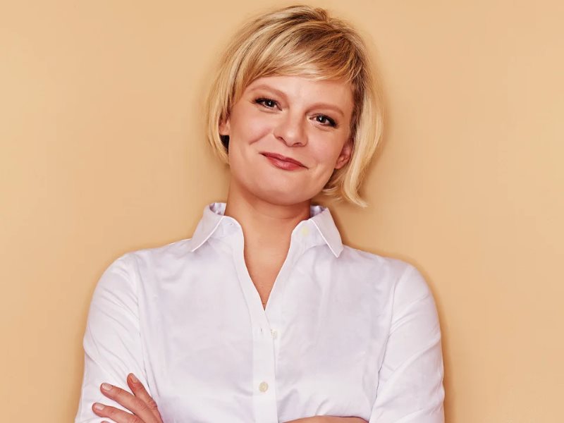 Martha Plimpton