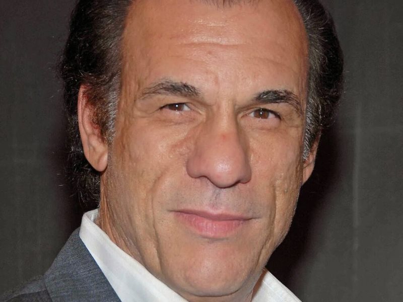 Robert Davi