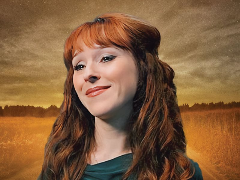 Ruth Connell